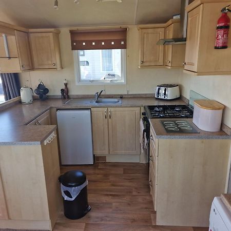 6 Berth Seawick Caravan Park, St Osyth Colchester Buitenkant foto